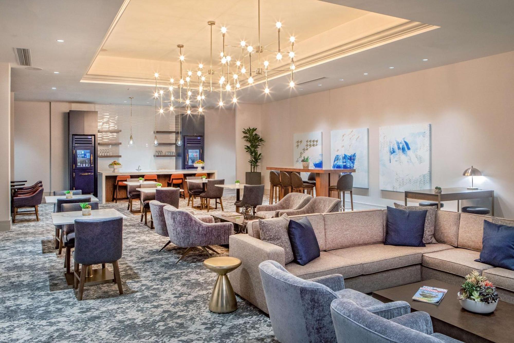 מלון Hilton Columbus/Polaris מראה חיצוני תמונה