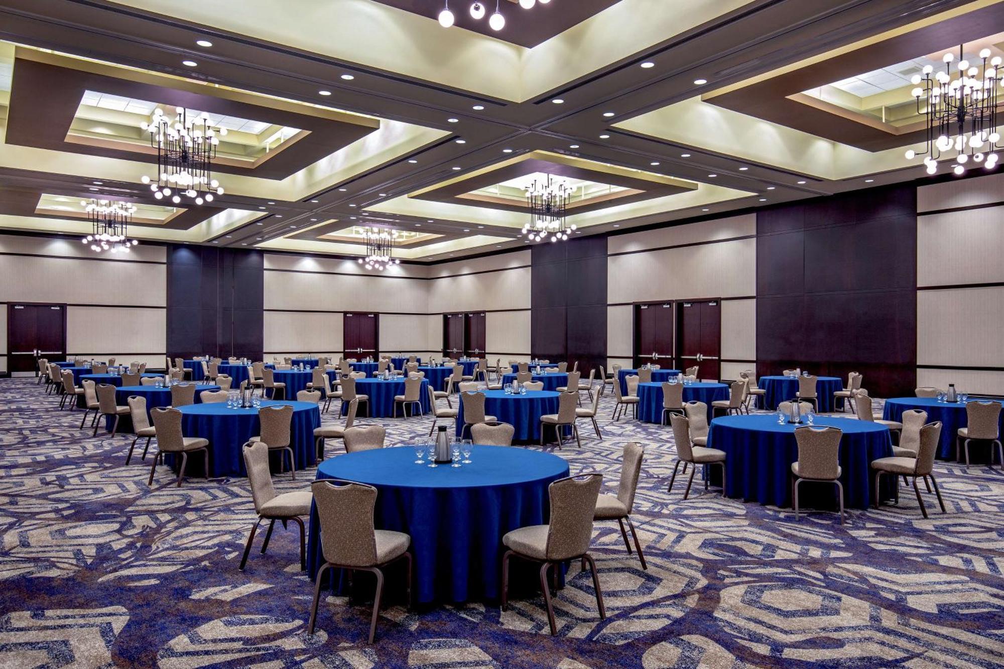 מלון Hilton Columbus/Polaris מראה חיצוני תמונה